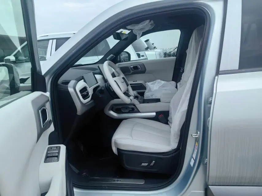 2025 FangChengBao Tai 3 BEV,autocango,china used car exporter,china ev exporter,chinese used car exporter,chinese used ev exporter