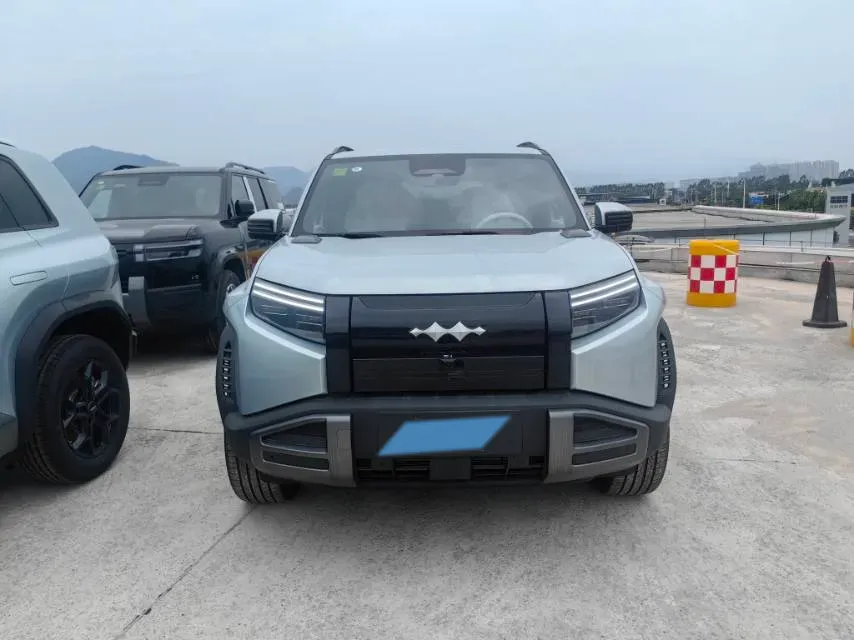 2025 FangChengBao Tai 3 BEV,autocango,china used car exporter,china ev exporter,chinese used car exporter,chinese used ev exporter