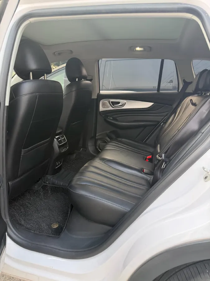 2020 Roewe RX5 eMAX 1.5T 169HP L4 AMT PHEV 16.6KWH,autocango,china used car exporter,china ev exporter,chinese used car exporter,chinese used ev exporter