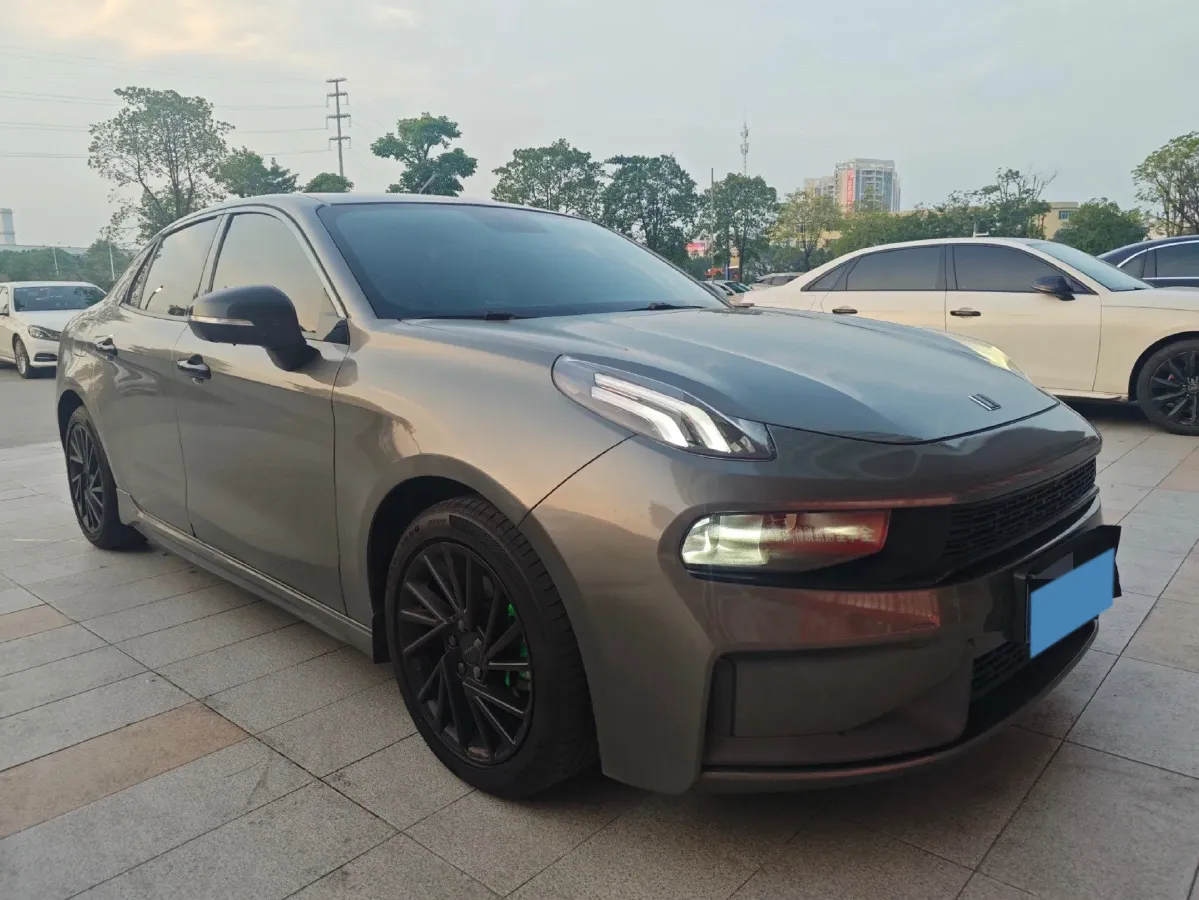 2022 LYNK&CO 03 2.0T 190HP L4 7DCT,autocango,china used car exporter,china ev exporter,chinese used car exporter,chinese used ev exporter