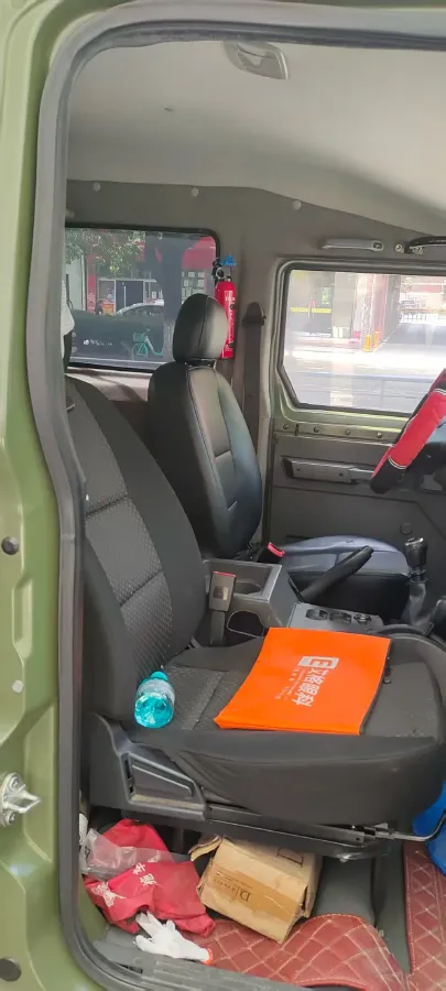 2019 MAXUS XinTu V80 2.5T 136HP L4 6MT,autocango,china used car exporter,china ev exporter,chinese used car exporter,chinese used ev exporter