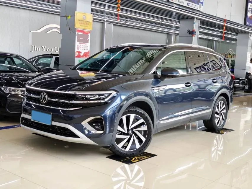 2021 Volkswagen Talagon 2.0T 220HP L4 7DCT,autocango,china used car exporter,china ev exporter,chinese used car exporter,chinese used ev exporter