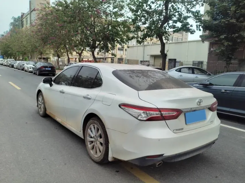 2019 Toyota Camry 2.0L 178HP L4 CVT,autocango,china used car exporter,china ev exporter,chinese used car exporter,chinese used ev exporter