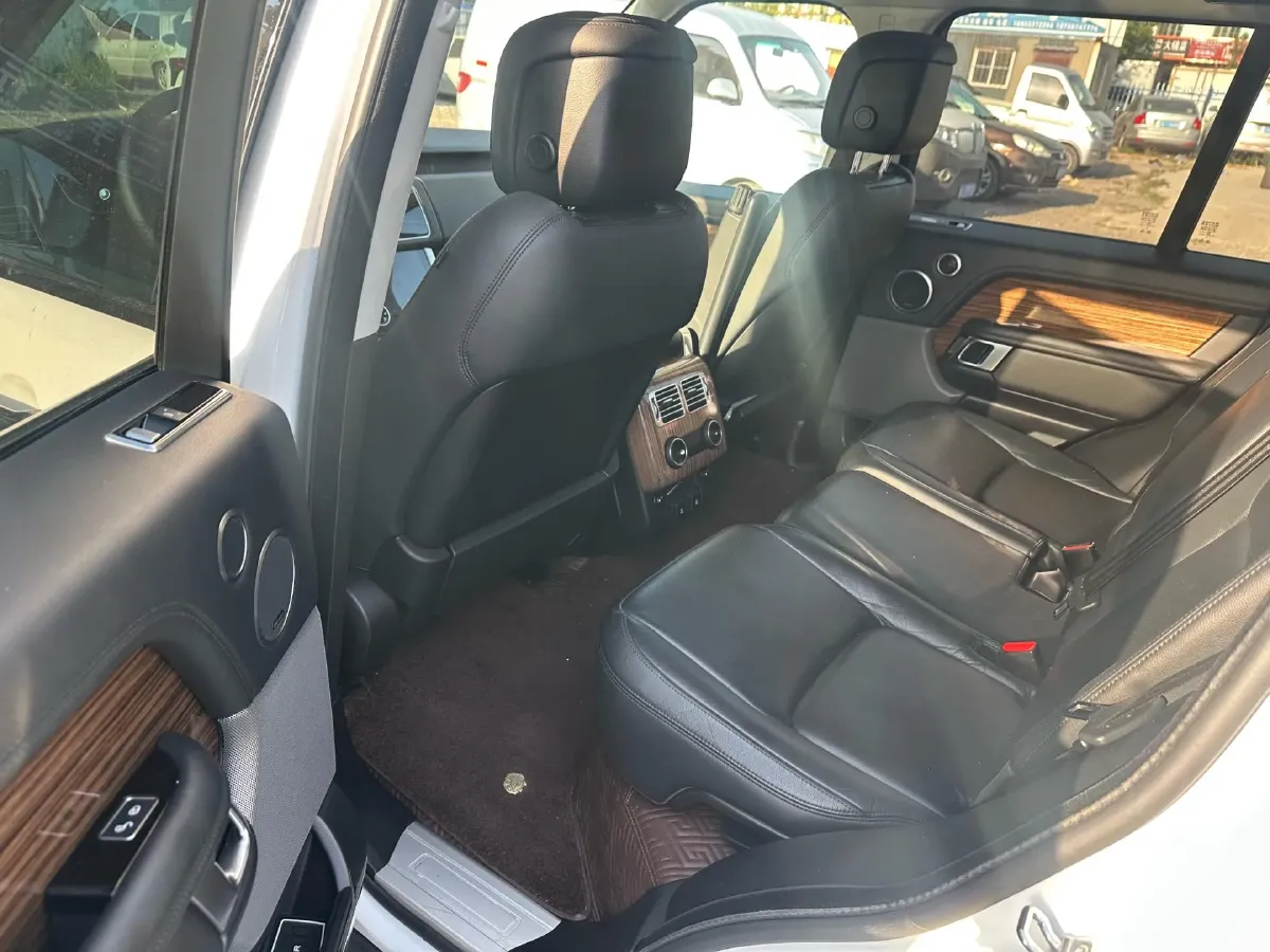 2019 BMW X7 3.0T 340HP L6 8AT,autocango,china used car exporter,china ev exporter,chinese used car exporter,chinese used ev exporter
