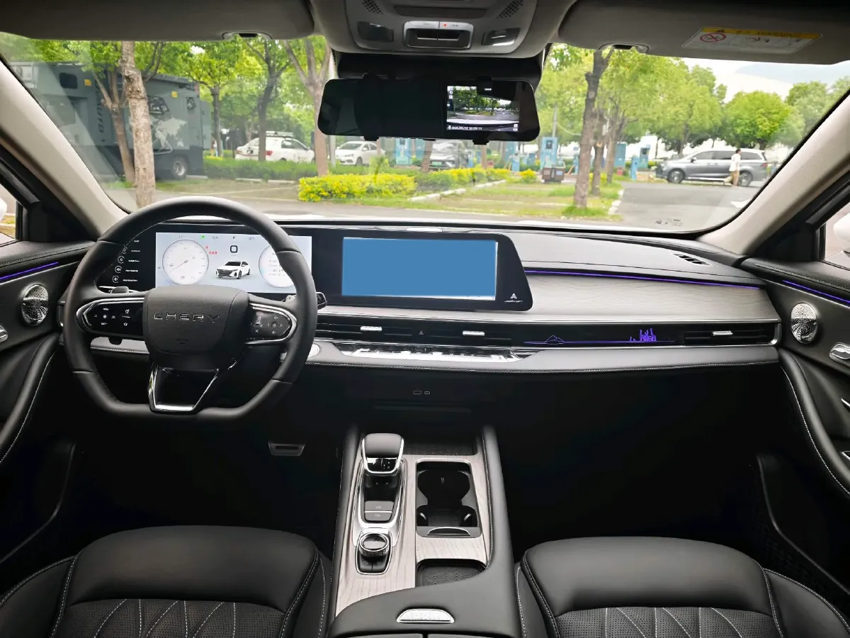 2023 Chery Arrizo 8 2.0T 254HP L4 7DCT,autocango,china used car exporter,china ev exporter,chinese used car exporter,chinese used ev exporter