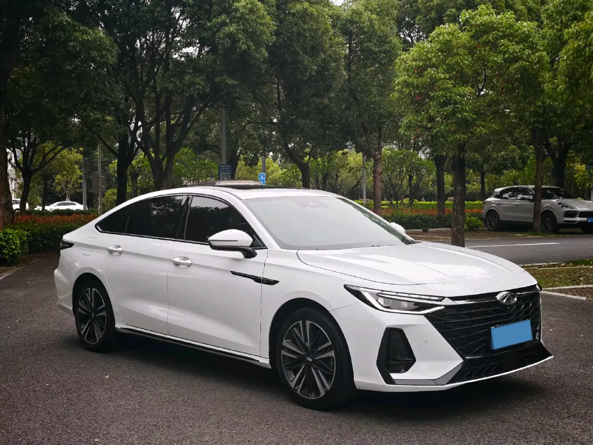 2023 Chery Arrizo 8 2.0T 254HP L4 7DCT,autocango,china used car exporter,china ev exporter,chinese used car exporter,chinese used ev exporter