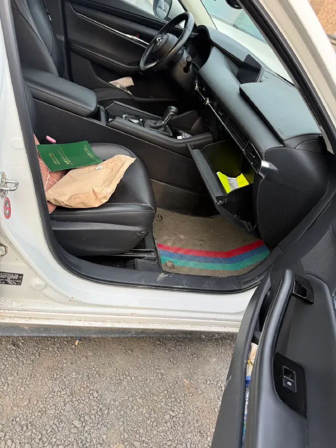 2020 Mazda 3 Axela 2.0L 158HP L4 6AT,autocango,china used car exporter,china ev exporter,chinese used car exporter,chinese used ev exporter