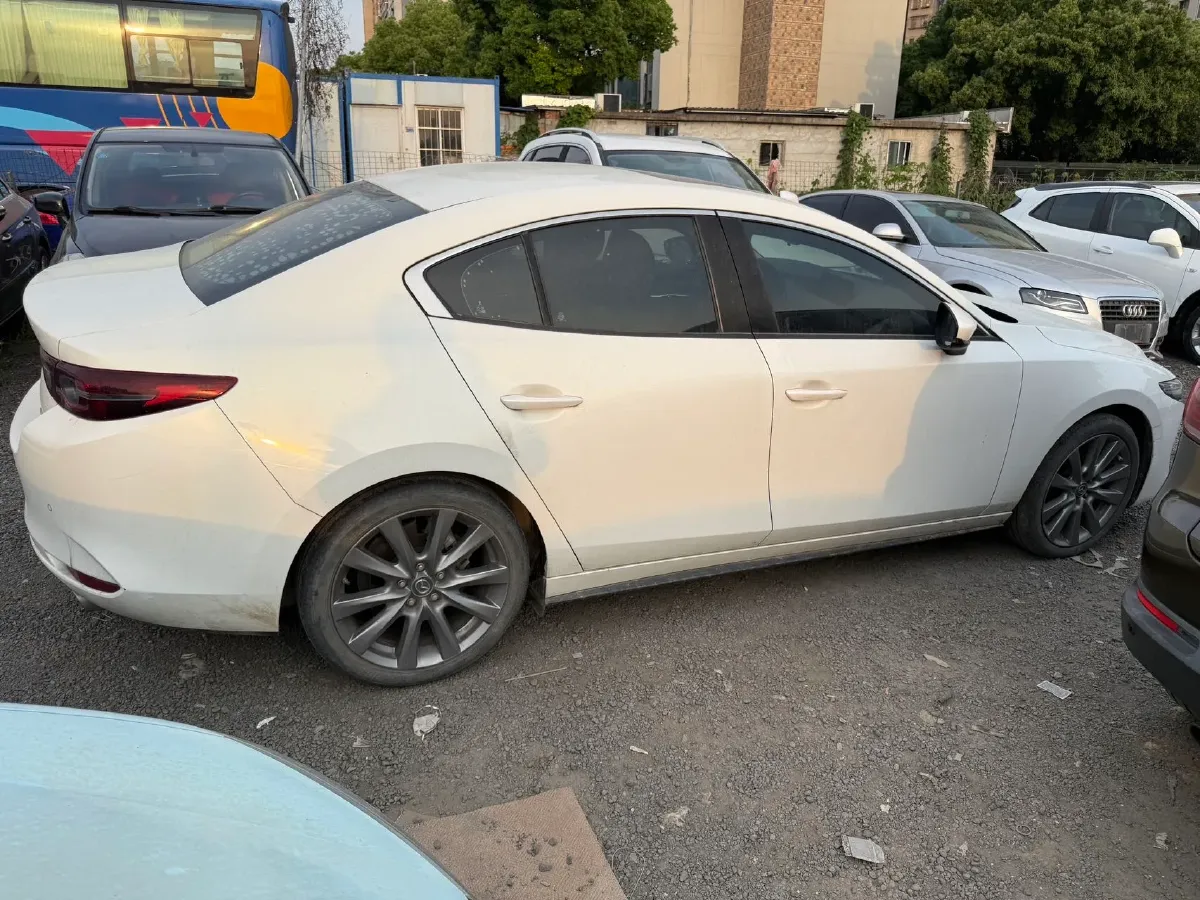 2020 Mazda 3 Axela 2.0L 158HP L4 6AT,autocango,china used car exporter,china ev exporter,chinese used car exporter,chinese used ev exporter