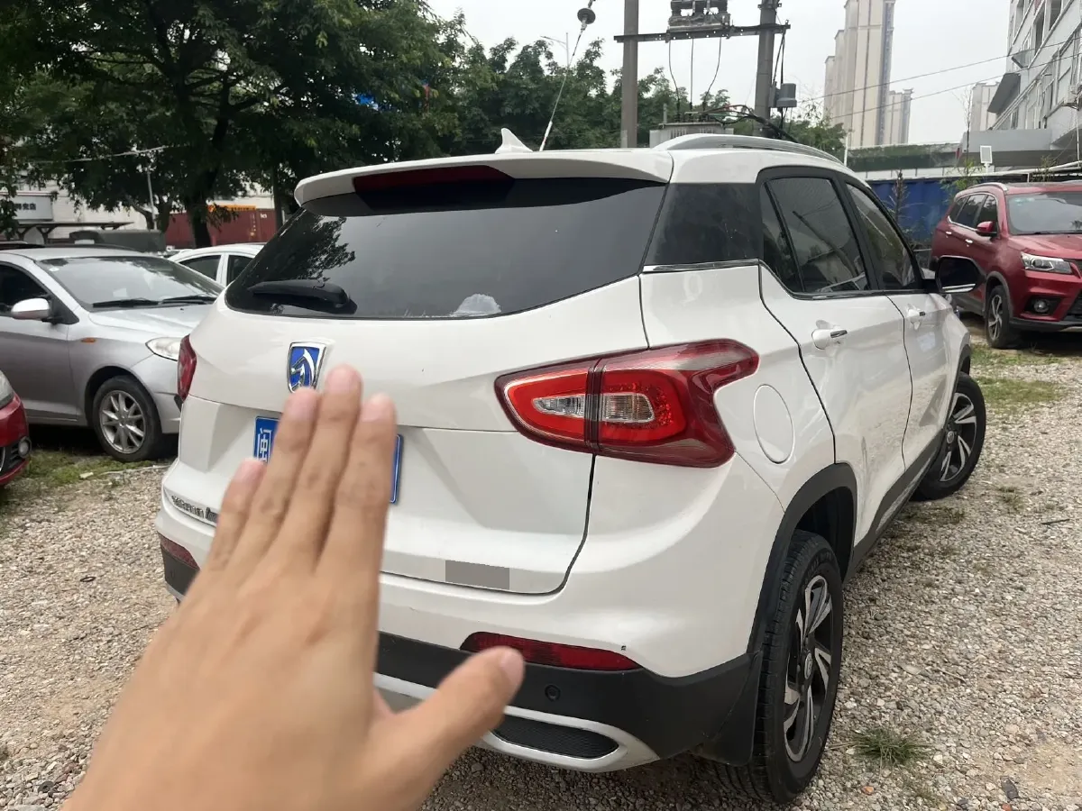 2017 HaiMa S5 Young Edition 1.6L 122HP L4 5MT,autocango,china used car exporter,china ev exporter,chinese used car exporter,chinese used ev exporter