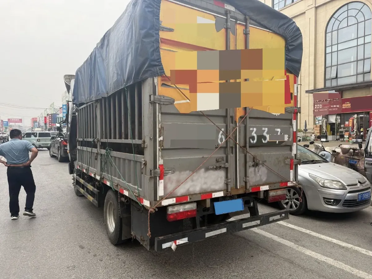 2018 Haval H2s 1.5T 150HP L4 6MT,autocango,china used car exporter,china ev exporter,chinese used car exporter,chinese used ev exporter