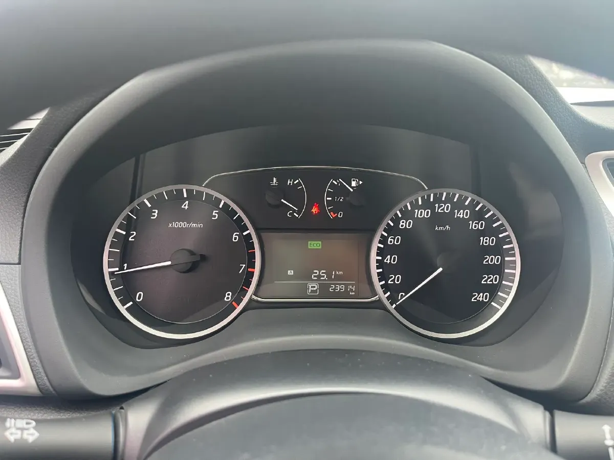 2019 Nissan Sylphy 1.6L 126HP L4 CVT,autocango,china used car exporter,china ev exporter,chinese used car exporter,chinese used ev exporter