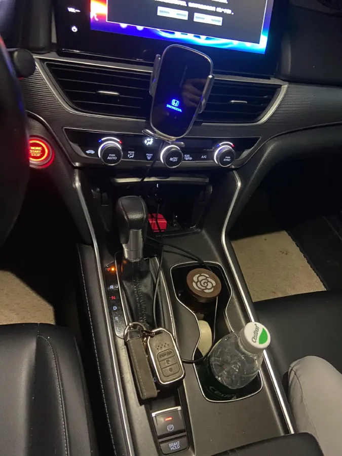 2022 Honda Accord 1.5T 194HP L4 CVT,autocango,china used car exporter,china ev exporter,chinese used car exporter,chinese used ev exporter
