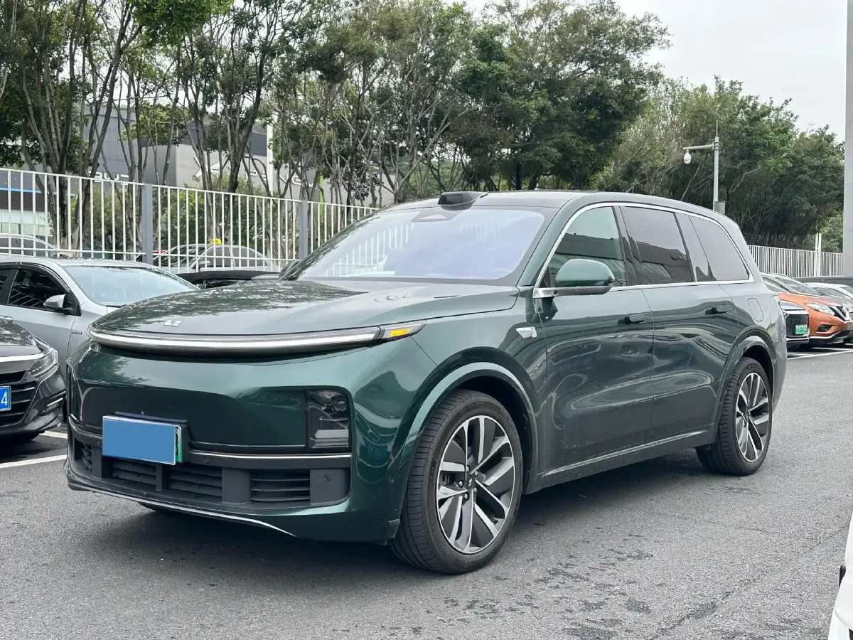2022 Li L9 Range Extended 154HP REEV 42.6KWH,autocango,china used car exporter,china ev exporter,chinese used car exporter,chinese used ev exporter