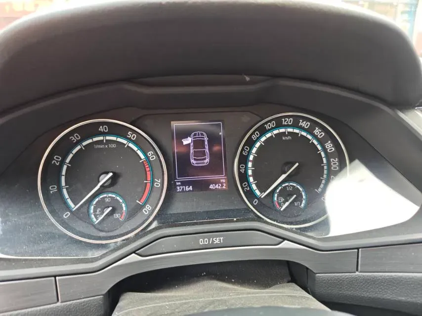 2021 Skoda Superb 1.4T 150HP L4 7DCT,autocango,china used car exporter,china ev exporter,chinese used car exporter,chinese used ev exporter