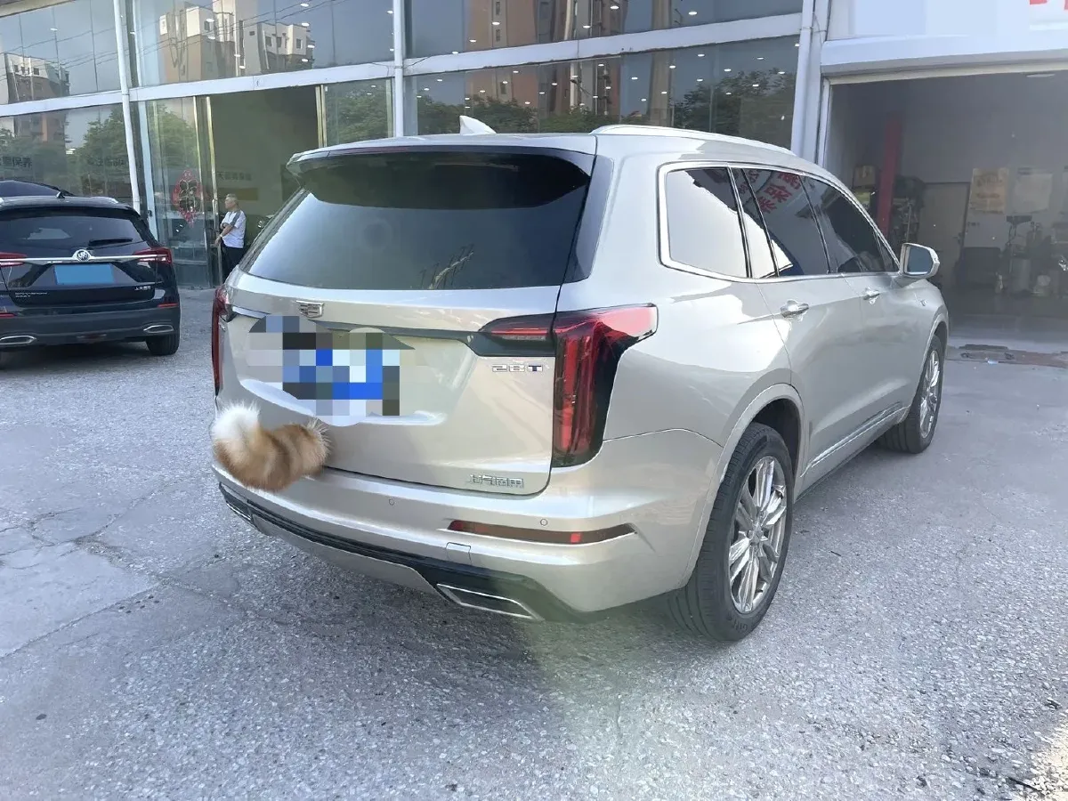 2022 Cadillac XT6 2.0T 237HP L4 9AT,autocango,china used car exporter,china ev exporter,chinese used car exporter,chinese used ev exporter