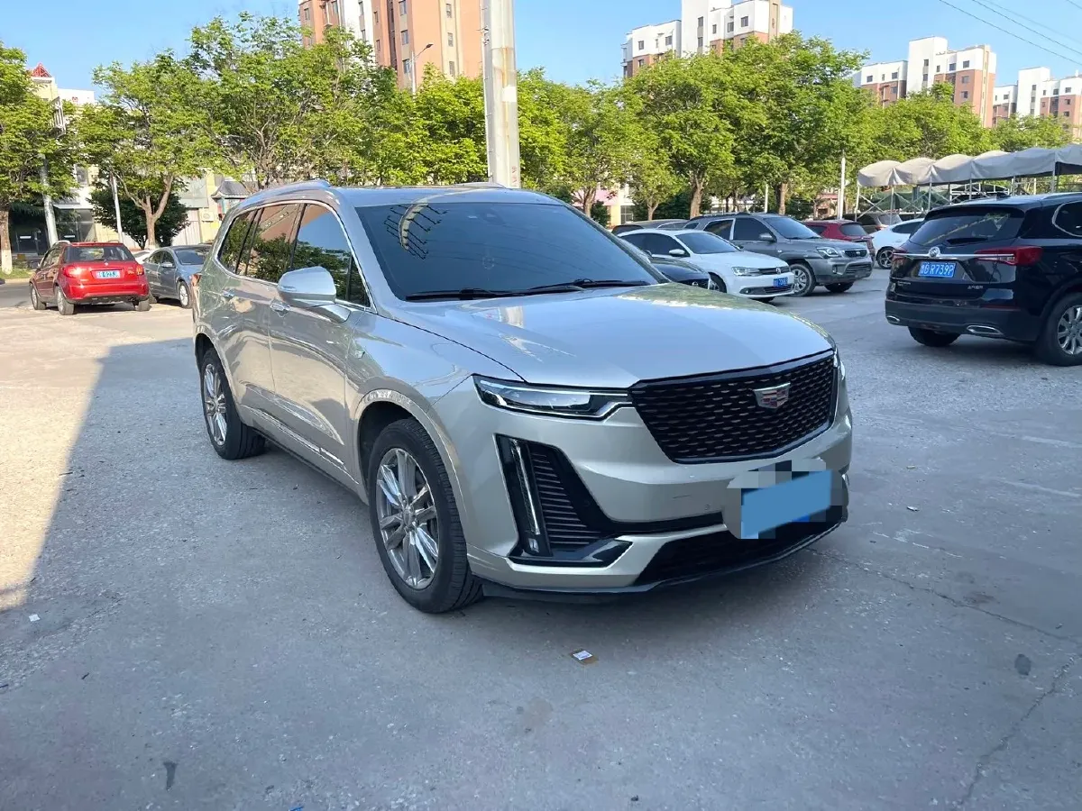 2022 Cadillac XT6 2.0T 237HP L4 9AT,autocango,china used car exporter,china ev exporter,chinese used car exporter,chinese used ev exporter
