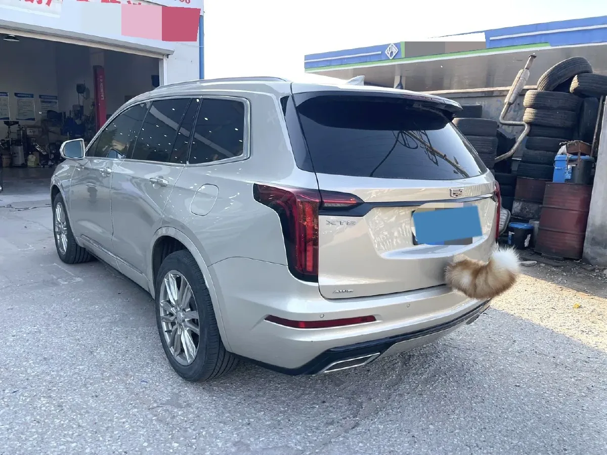 2022 Cadillac XT6 2.0T 237HP L4 9AT,autocango,china used car exporter,china ev exporter,chinese used car exporter,chinese used ev exporter