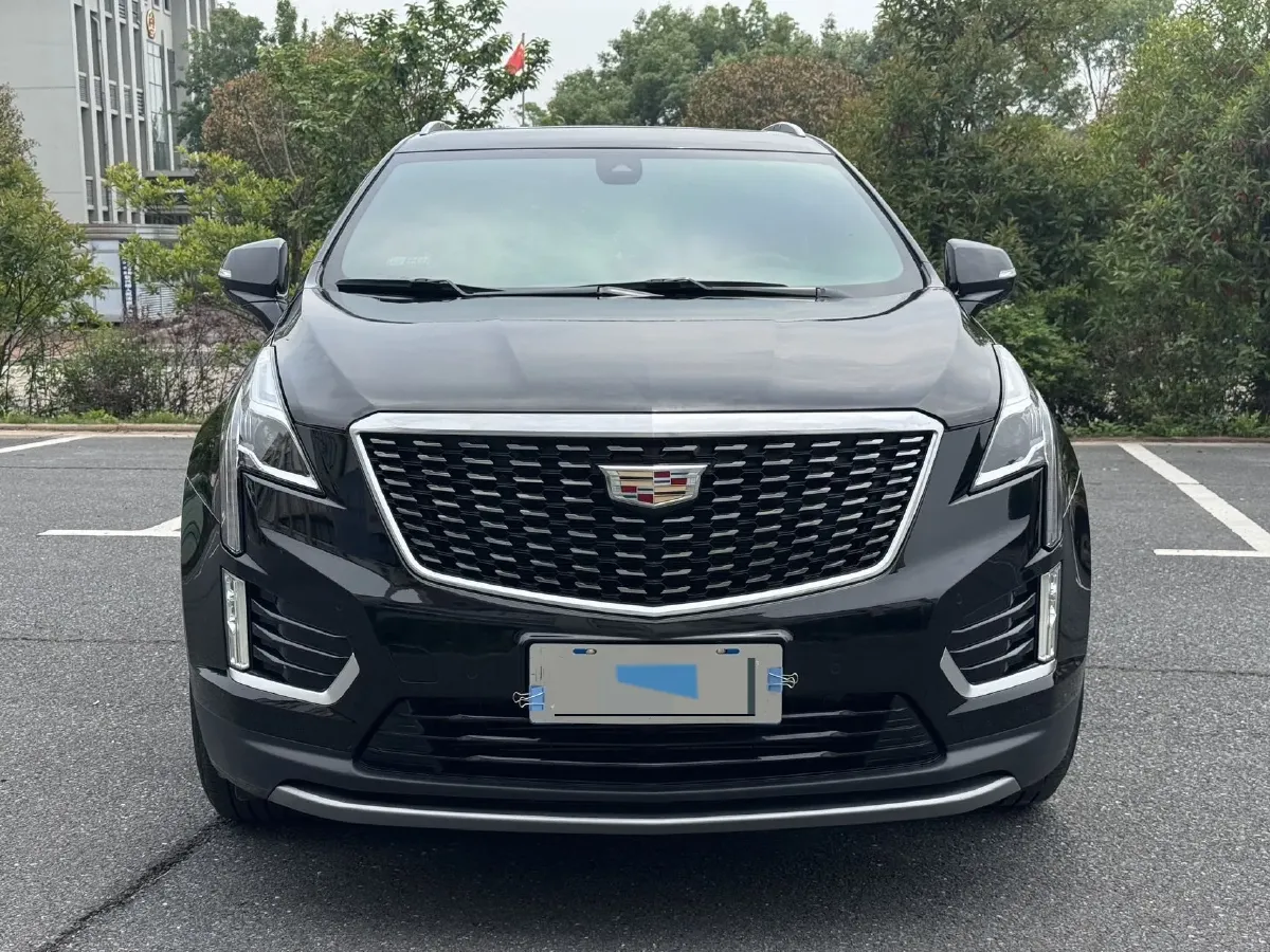 2024 Cadillac XT5 2.0T 237HP L4 9AT,autocango,china used car exporter,china ev exporter,chinese used car exporter,chinese used ev exporter