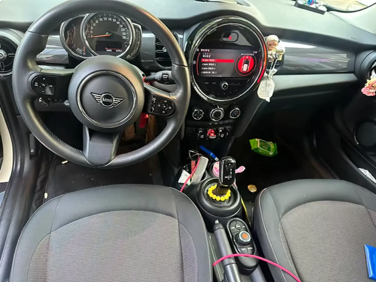2023 MINI MINI 1.5T 102HP L3 7DCT,autocango,china used car exporter,china ev exporter,chinese used car exporter,chinese used ev exporter