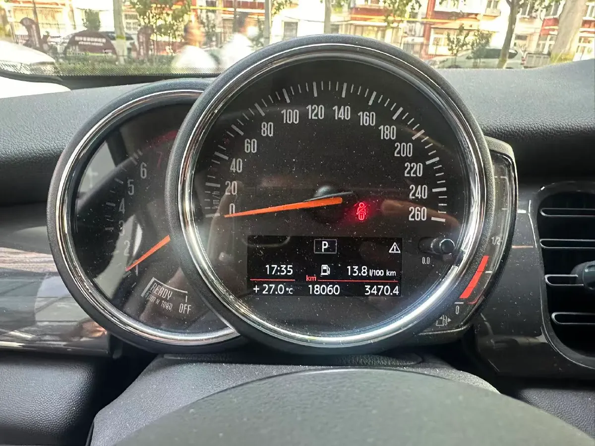 2023 MINI MINI 1.5T 102HP L3 7DCT,autocango,china used car exporter,china ev exporter,chinese used car exporter,chinese used ev exporter