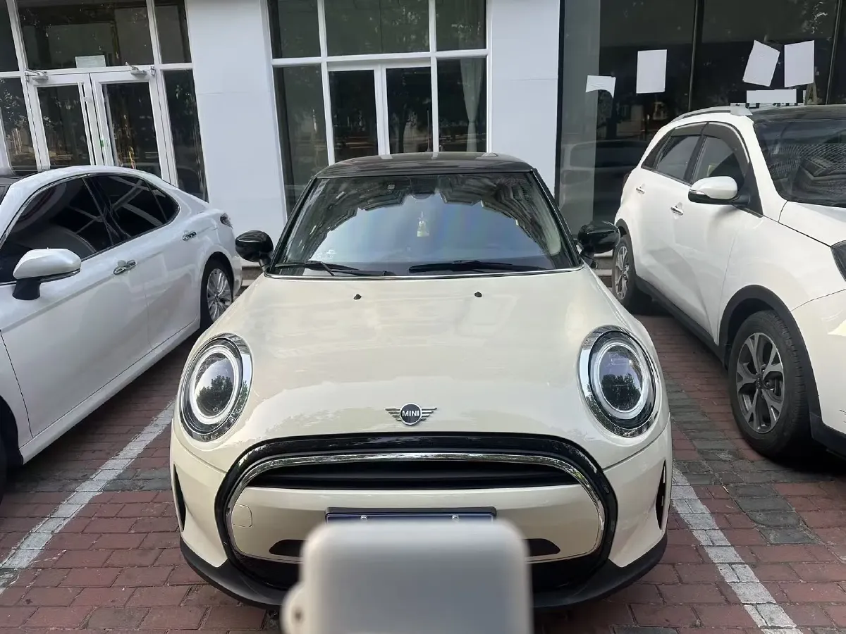 2023 MINI MINI 1.5T 102HP L3 7DCT,autocango,china used car exporter,china ev exporter,chinese used car exporter,chinese used ev exporter