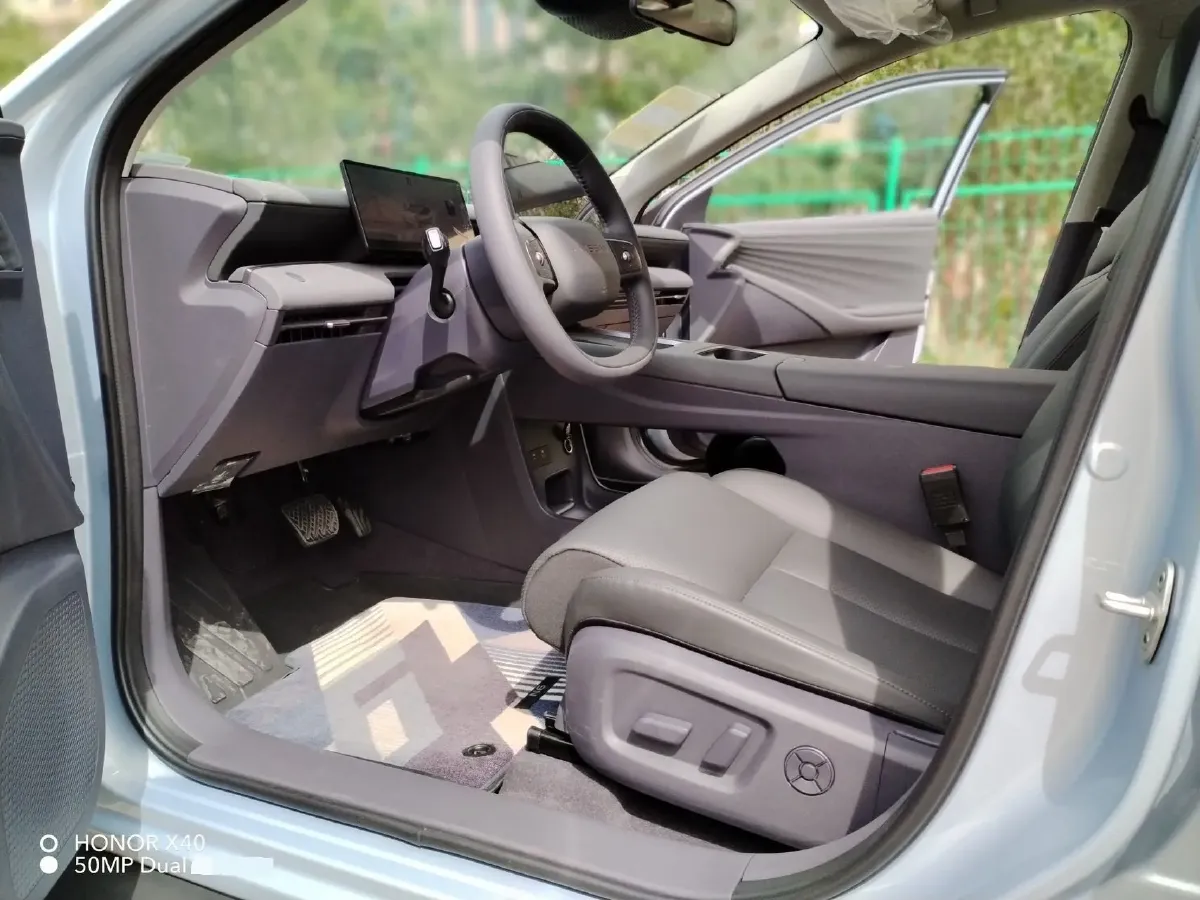 2026 Nissan N7 1.5L 102HP L4 1DHT PHEV,autocango,china used car exporter,china ev exporter,chinese used car exporter,chinese used ev exporter