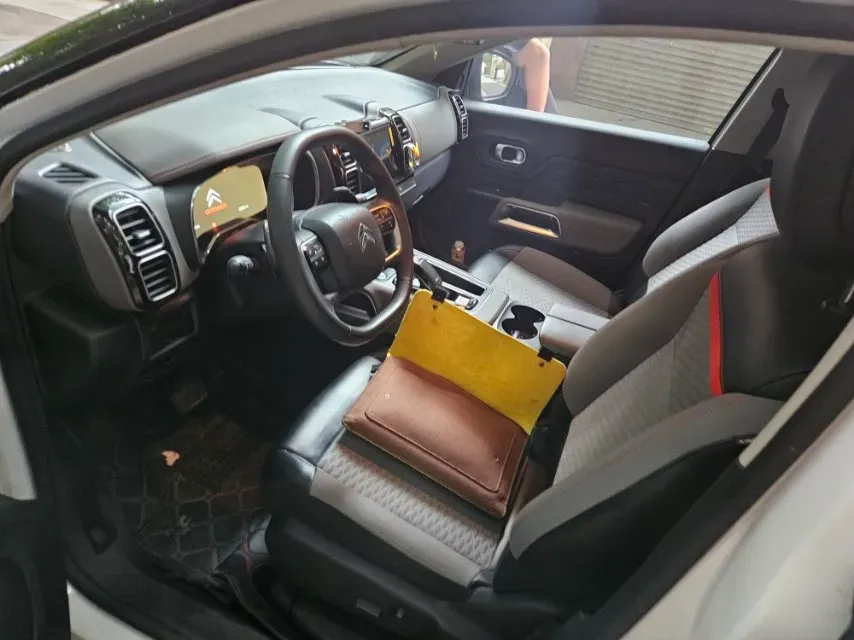 2018 Citroen C5 Aircross 1.6T 167HP L4 6AT,autocango,china used car exporter,china ev exporter,chinese used car exporter,chinese used ev exporter