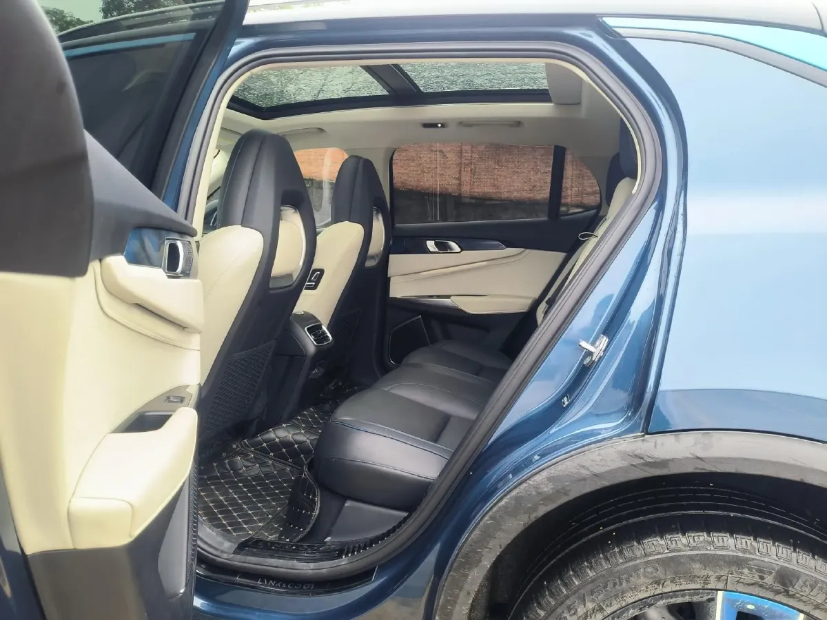 2019 LYNK&CO 01 2.0T 190HP L4 6AT,autocango,china used car exporter,china ev exporter,chinese used car exporter,chinese used ev exporter