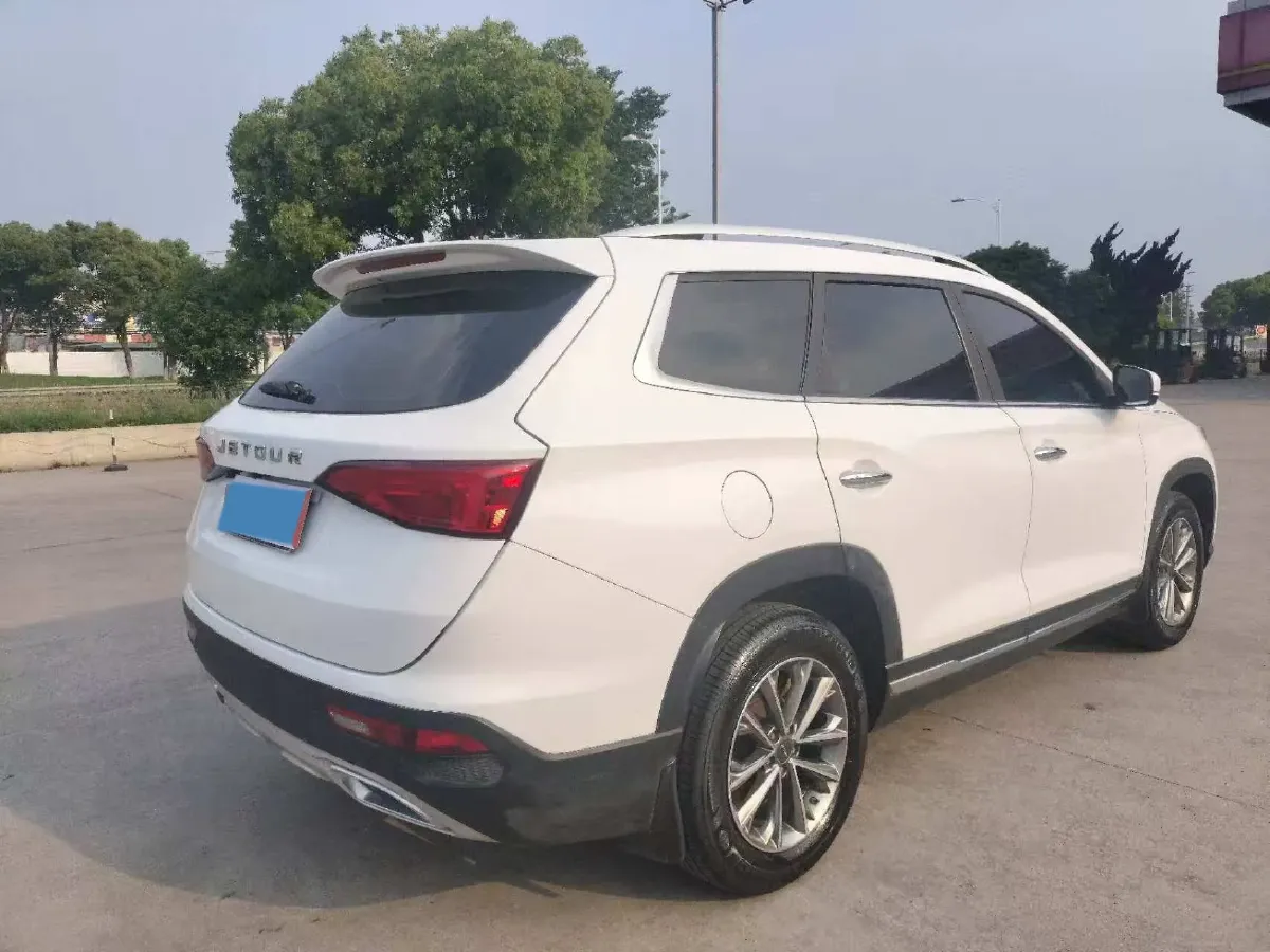 2019 Jetour X90 1.5T 147HP L4 6MT,autocango,china used car exporter,china ev exporter,chinese used car exporter,chinese used ev exporter