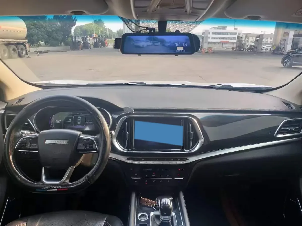 2019 Jetour X90 1.5T 147HP L4 6MT,autocango,china used car exporter,china ev exporter,chinese used car exporter,chinese used ev exporter
