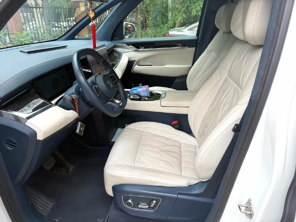 2024 Zeekr 009 BEV 140KWH,autocango,china used car exporter,china ev exporter,chinese used car exporter,chinese used ev exporter