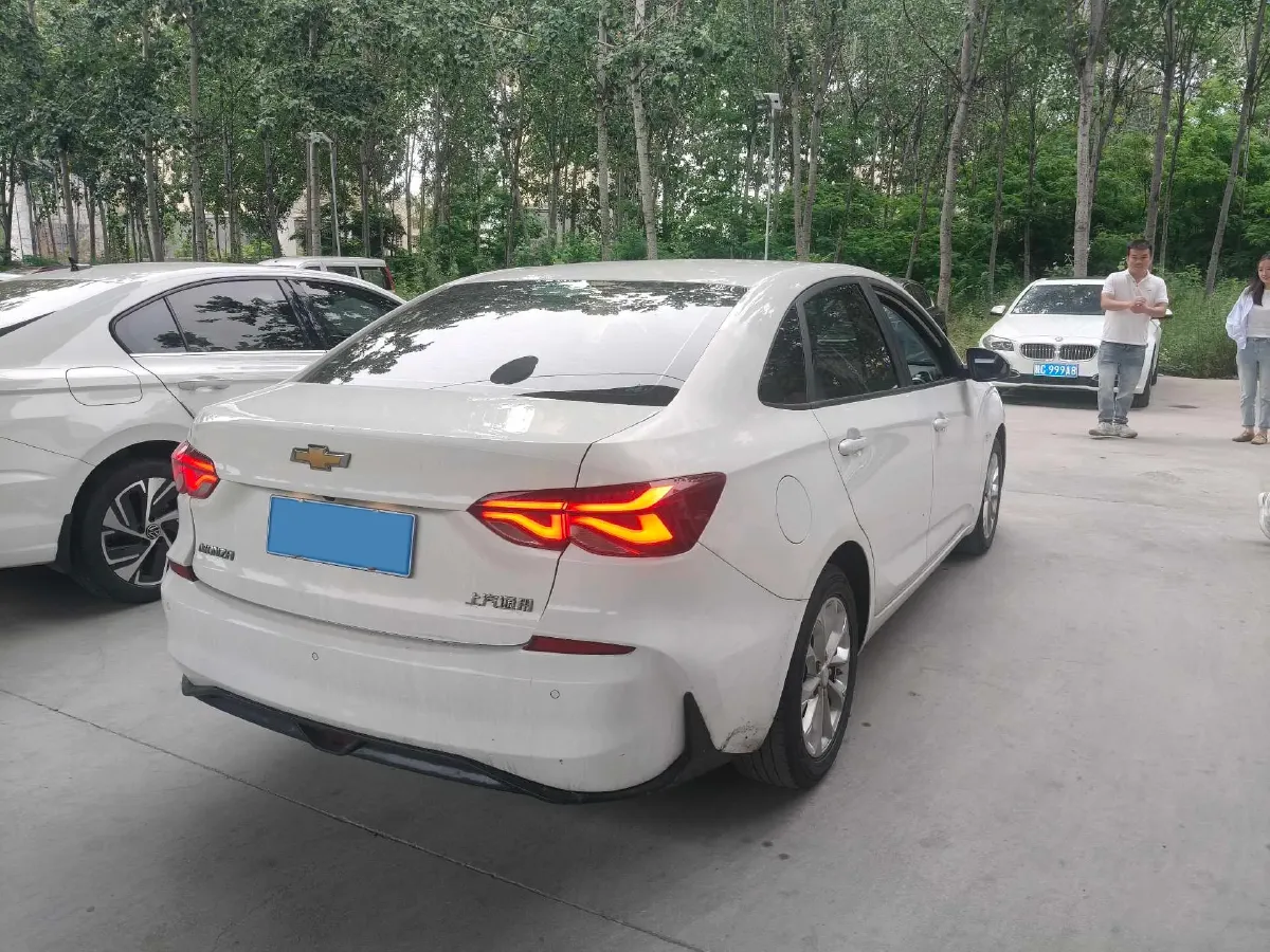 2023 Chevrolet Monza 1.5L 113HP L4 6DCT,autocango,china used car exporter,china ev exporter,chinese used car exporter,chinese used ev exporter