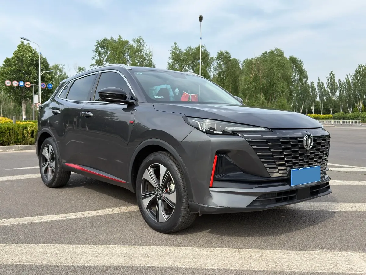2022 ChangAn Kaicene KaiCheng F70 2.5T 150HP L4 6MT,autocango,china used car exporter,china ev exporter,chinese used car exporter,chinese used ev exporter