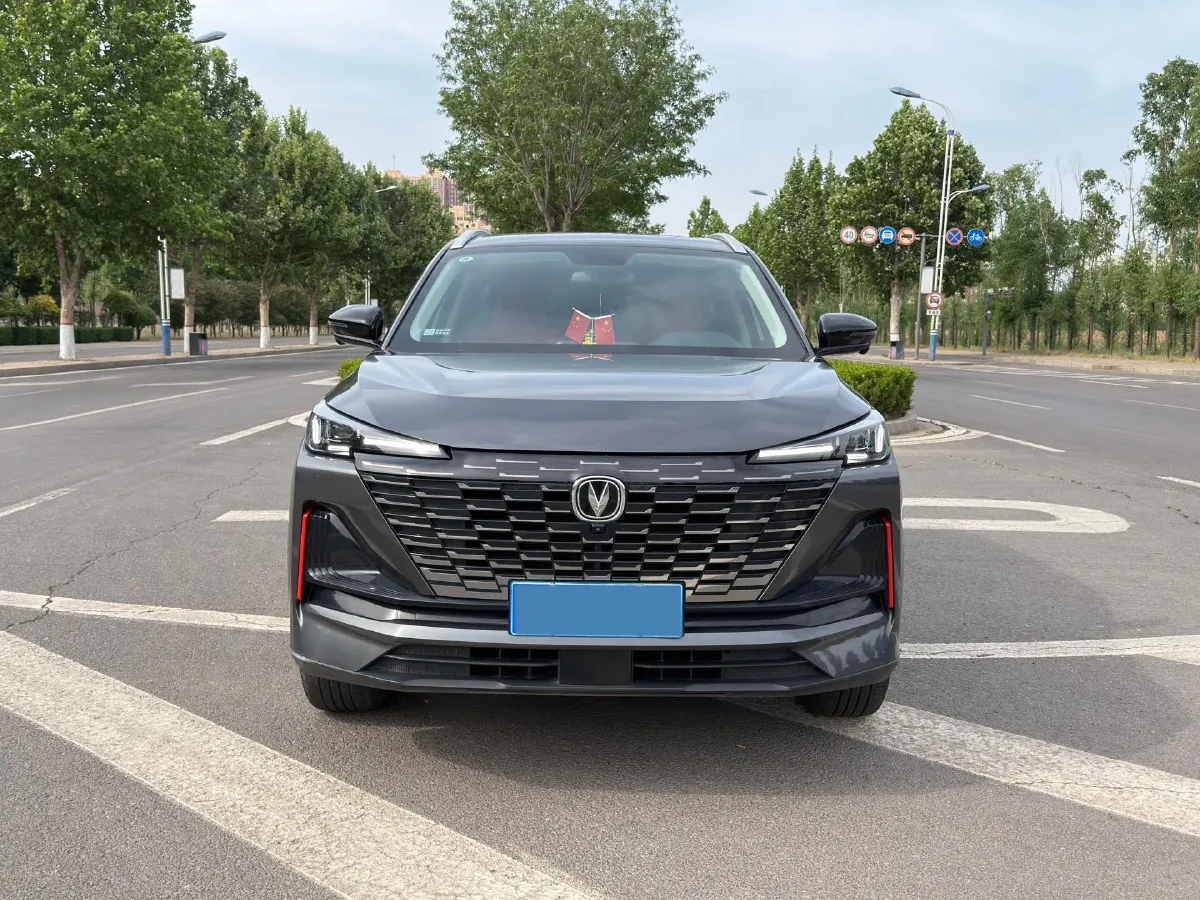 2022 ChangAn Kaicene KaiCheng F70 2.5T 150HP L4 6MT,autocango,china used car exporter,china ev exporter,chinese used car exporter,chinese used ev exporter