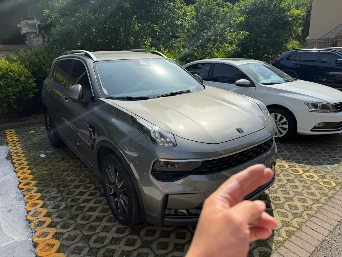 2021 LYNK&CO 01 2.0T 218HP L4 8AT,autocango,china used car exporter,china ev exporter,chinese used car exporter,chinese used ev exporter
