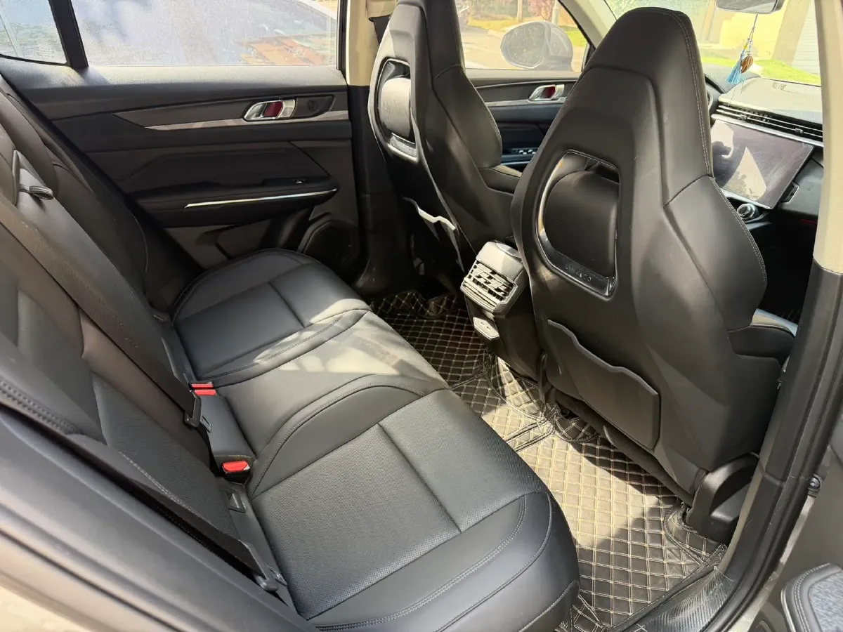 2021 LYNK&CO 01 2.0T 218HP L4 8AT,autocango,china used car exporter,china ev exporter,chinese used car exporter,chinese used ev exporter