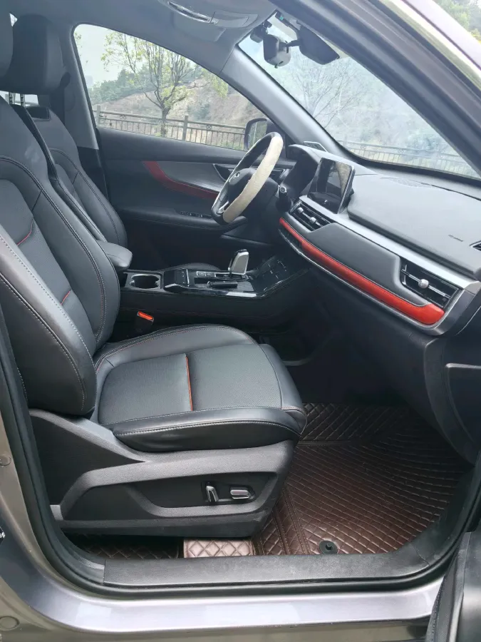 2022 Chery Tiggo 7 1.5T 156HP L4 CVT,autocango,china used car exporter,china ev exporter,chinese used car exporter,chinese used ev exporter