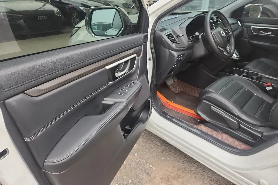 2021 Honda CR-V 2.0L 146HP L4 E-CVT PHEV 16KWH,autocango,china used car exporter,china ev exporter,chinese used car exporter,chinese used ev exporter