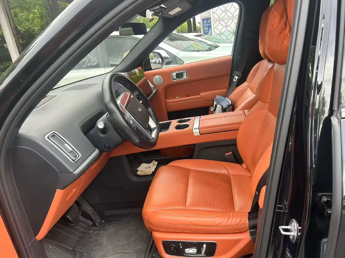 2023 Li L8 Range Extended 154HP REEV 40.9KWH,autocango,china used car exporter,china ev exporter,chinese used car exporter,chinese used ev exporter