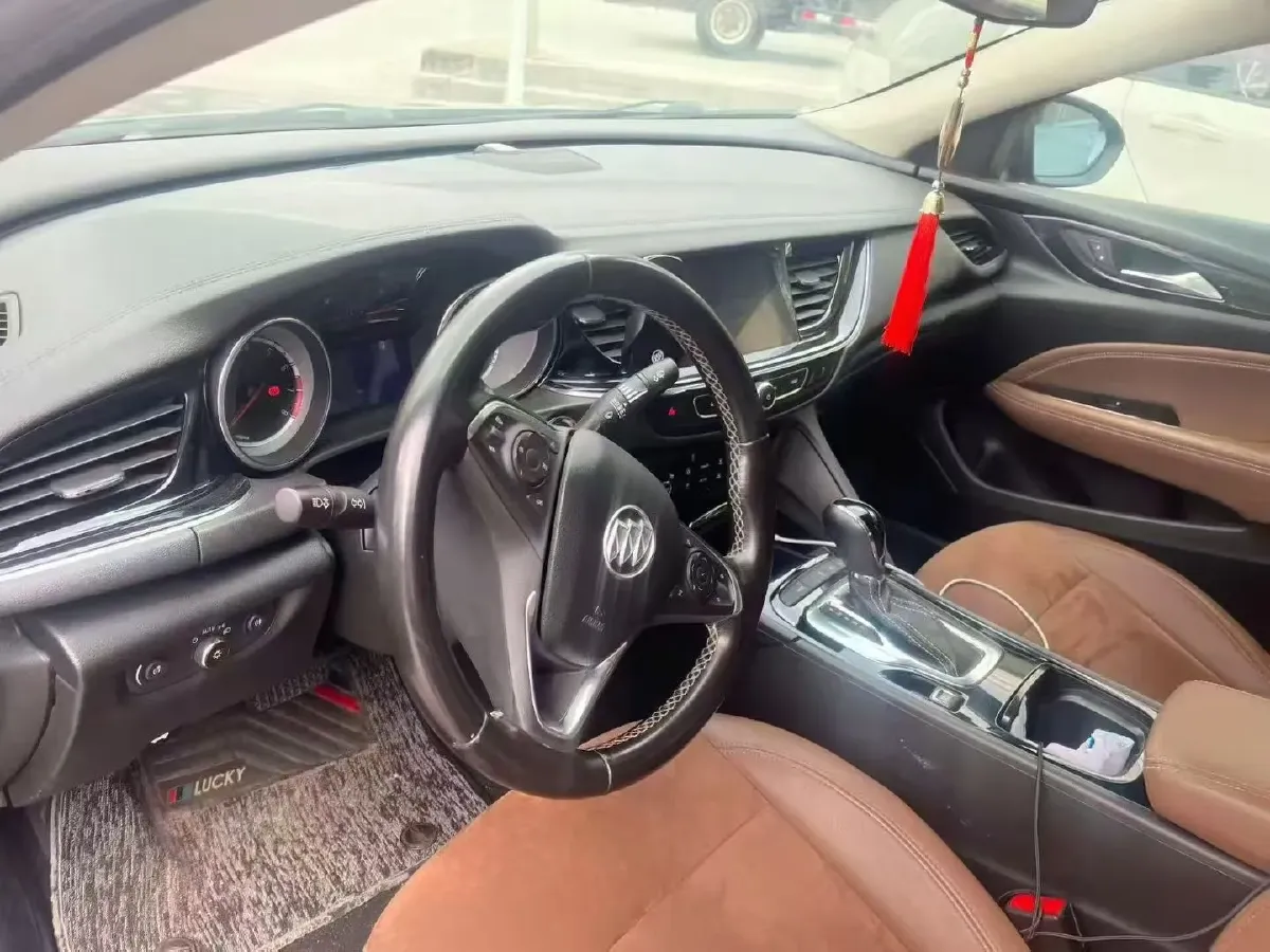 2019 Toyota Camry 2.0L 178HP L4 CVT,autocango,china used car exporter,china ev exporter,chinese used car exporter,chinese used ev exporter