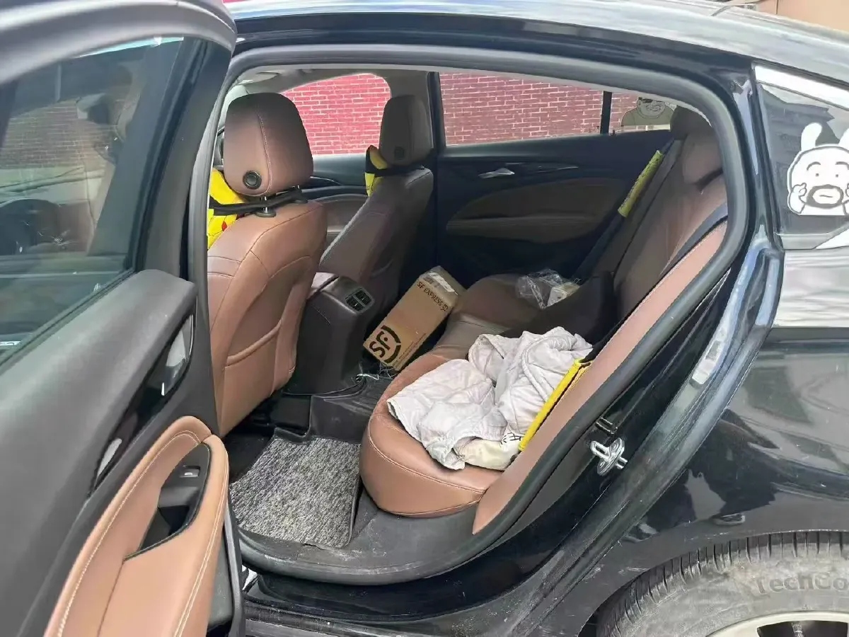 2019 Toyota Camry 2.0L 178HP L4 CVT,autocango,china used car exporter,china ev exporter,chinese used car exporter,chinese used ev exporter