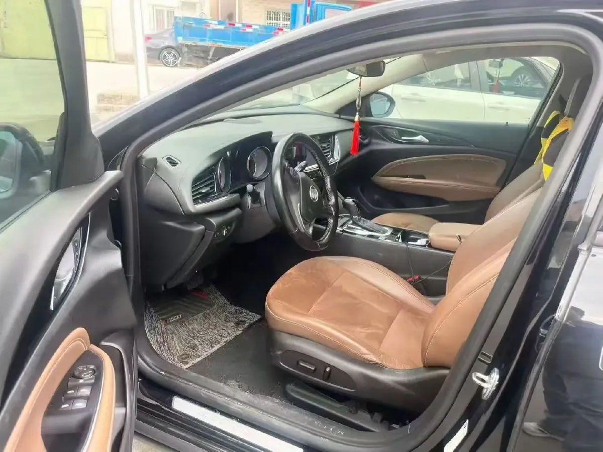 2019 Toyota Camry 2.0L 178HP L4 CVT,autocango,china used car exporter,china ev exporter,chinese used car exporter,chinese used ev exporter