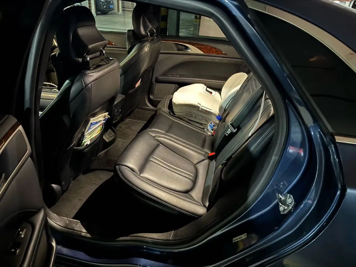 2020 Lincoln MKZ 2.0T 196HP L4 6AT,autocango,china used car exporter,china ev exporter,chinese used car exporter,chinese used ev exporter