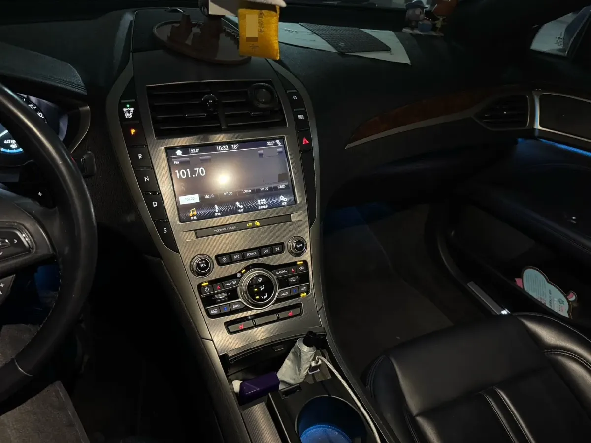 2020 Lincoln MKZ 2.0T 196HP L4 6AT,autocango,china used car exporter,china ev exporter,chinese used car exporter,chinese used ev exporter