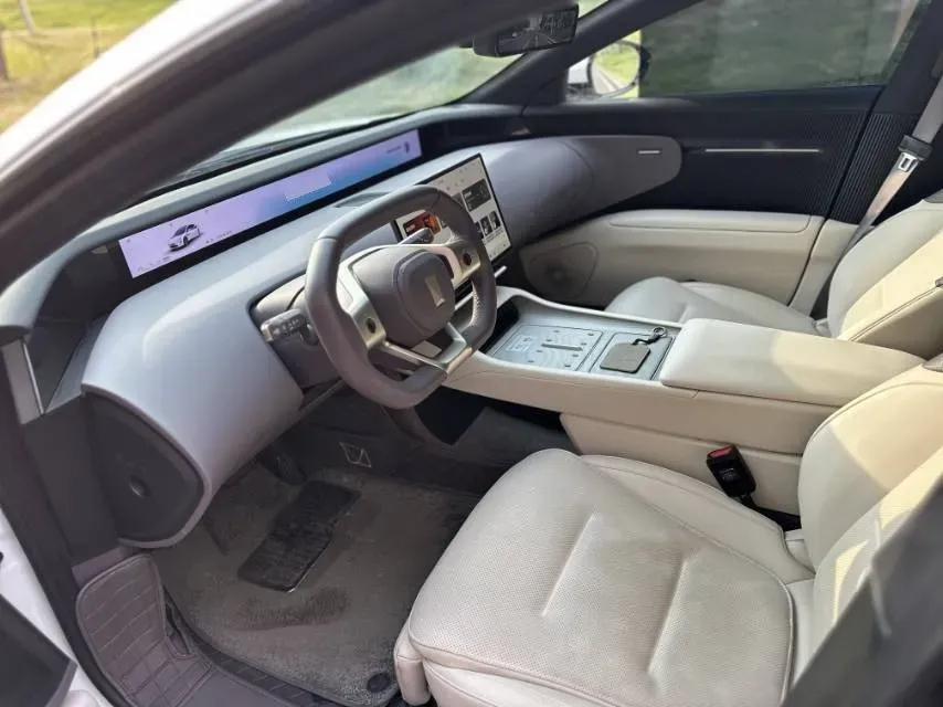 2024 Avatr 12 BEV 94.5KWH,autocango,china used car exporter,china ev exporter,chinese used car exporter,chinese used ev exporter