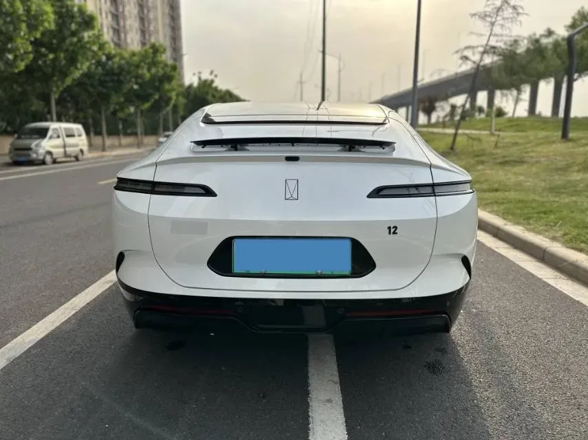 2024 Avatr 12 BEV 94.5KWH,autocango,china used car exporter,china ev exporter,chinese used car exporter,chinese used ev exporter