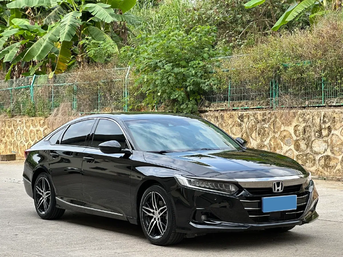 2022 Honda Accord 1.5T 194HP L4 CVT,autocango,china used car exporter,china ev exporter,chinese used car exporter,chinese used ev exporter