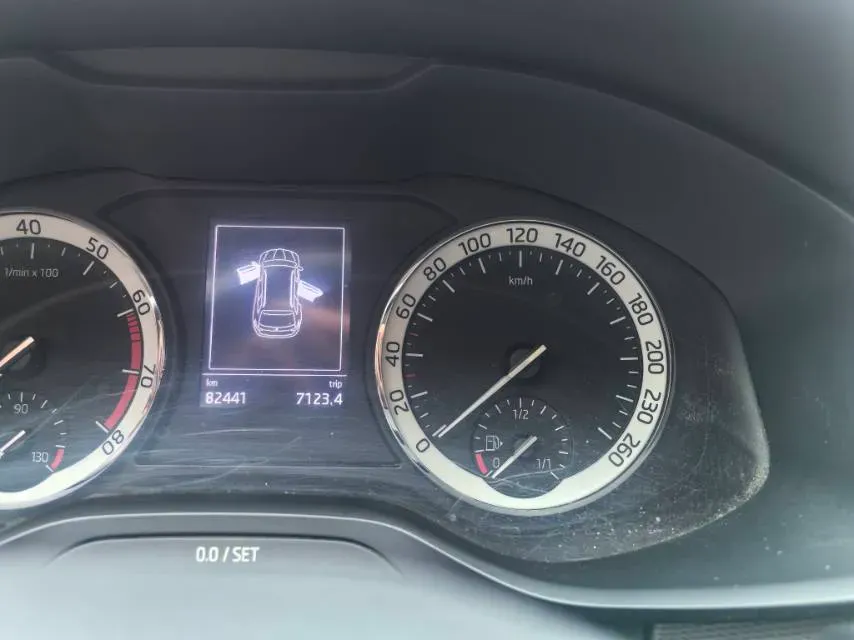 2017 Skoda Kodiak 1.8T 180HP L4 7DCT,autocango,china used car exporter,china ev exporter,chinese used car exporter,chinese used ev exporter