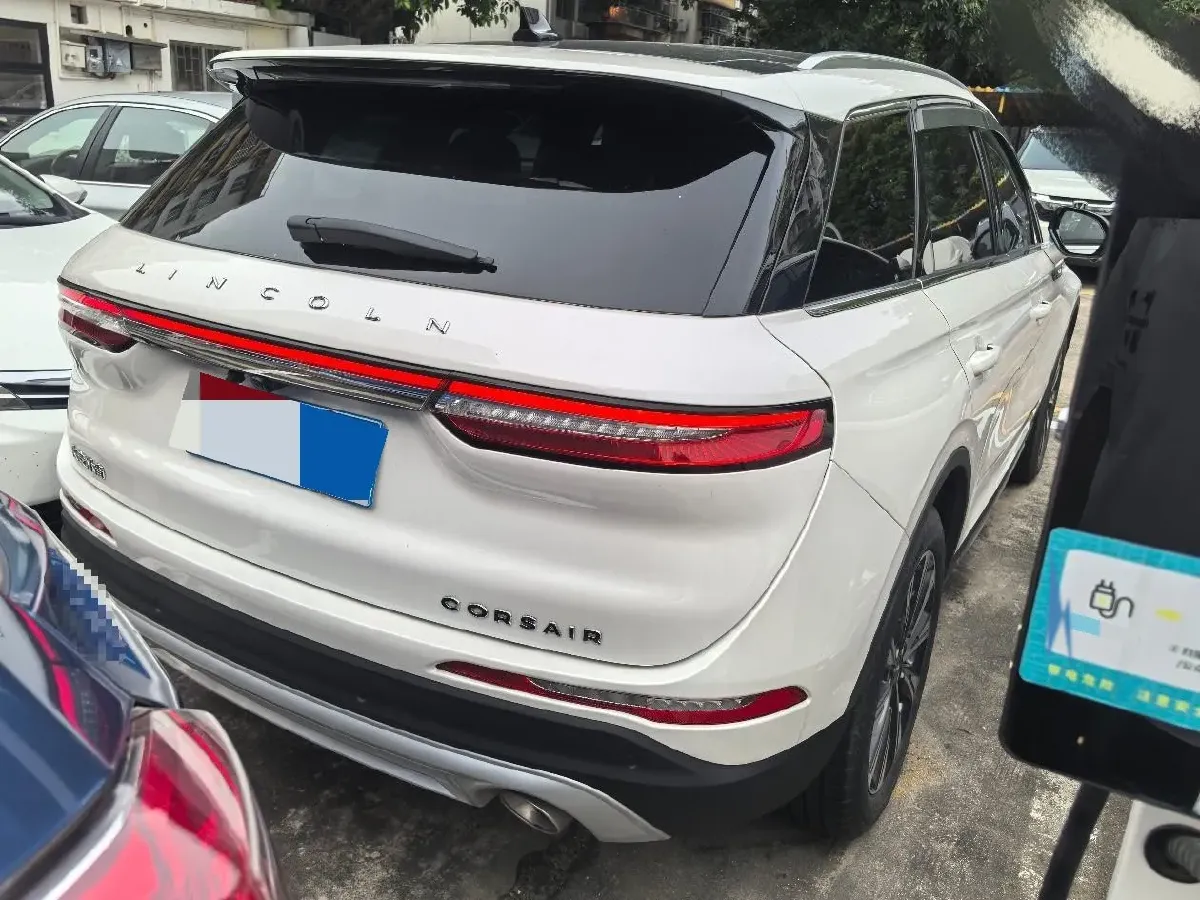 2022 Lincoln Corsair 2.0T 245HP L4 8AT,autocango,china used car exporter,china ev exporter,chinese used car exporter,chinese used ev exporter