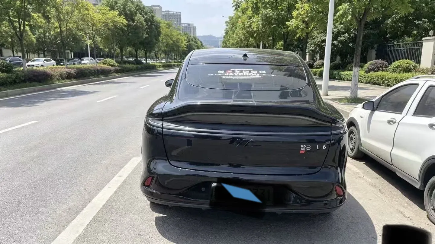 2023 IM LS6 BEV 71KWH,autocango,china used car exporter,china ev exporter,chinese used car exporter,chinese used ev exporter